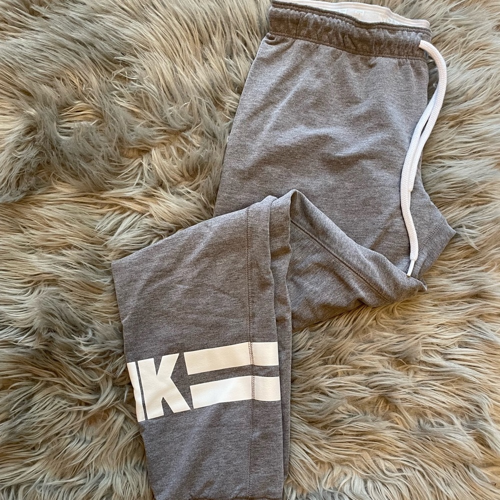 PINK jogger